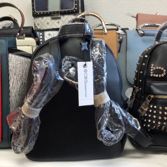 BCBG BACKPACK SMALL BGS 19155 ROSALIE BRAND NEW - Picture 3 of 8